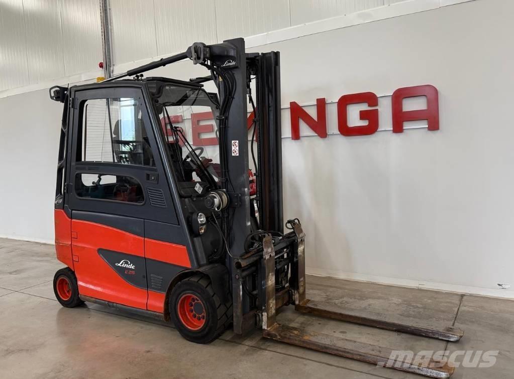 Linde 10984 - E25 Chariots élévateurs électriques