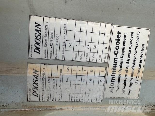Doosan DL 450-5 Radiateurs
