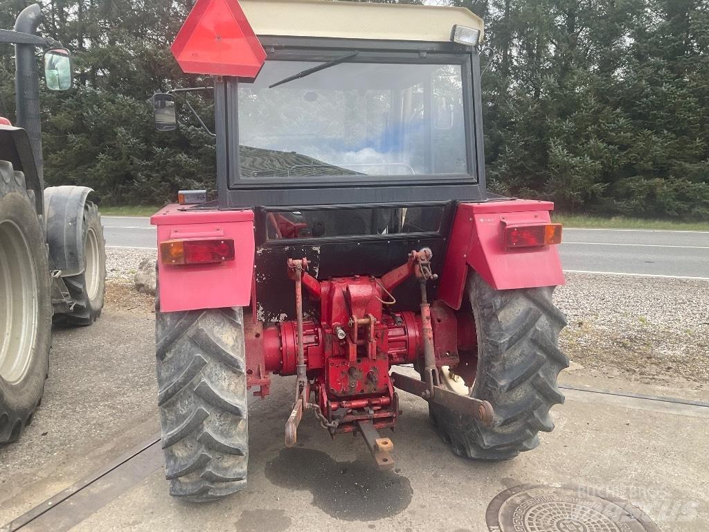 IH 624 Tracteur