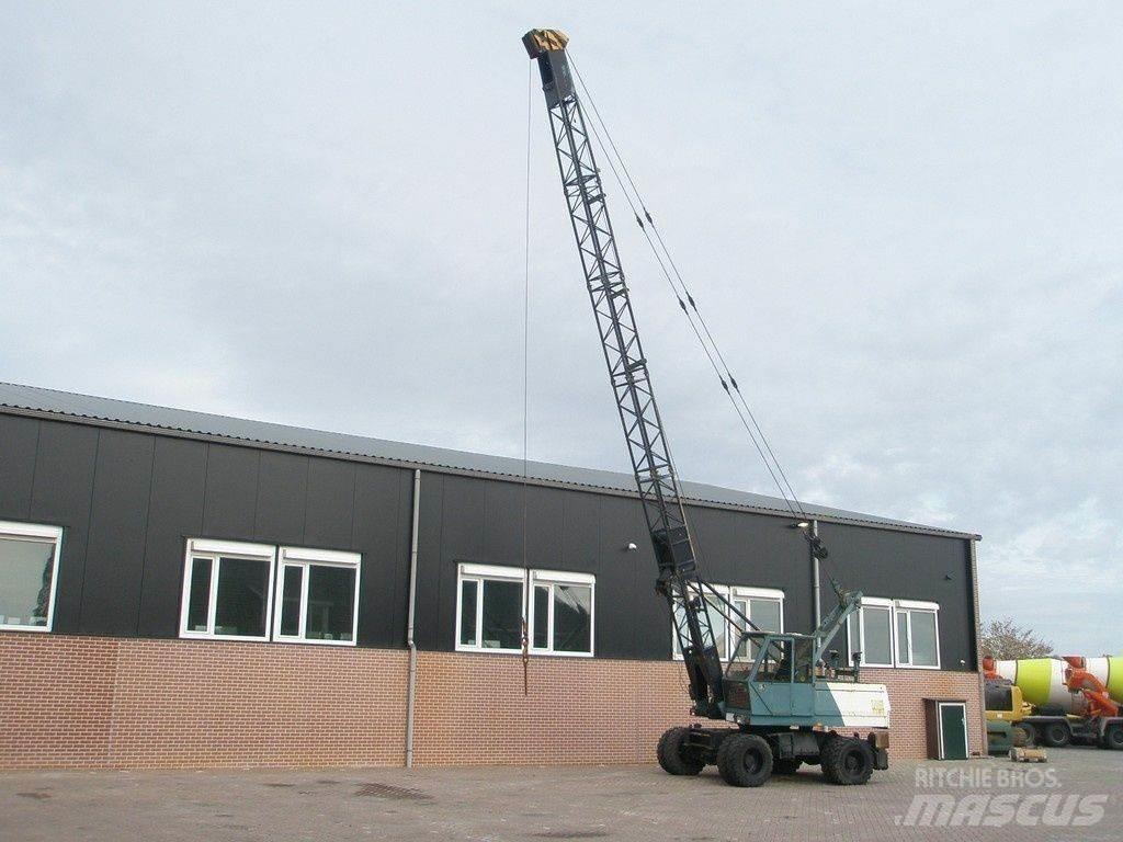 Sennebogen S611M Grues tout terrain