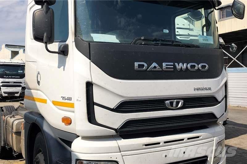 Daewoo KL3TX Autre camion