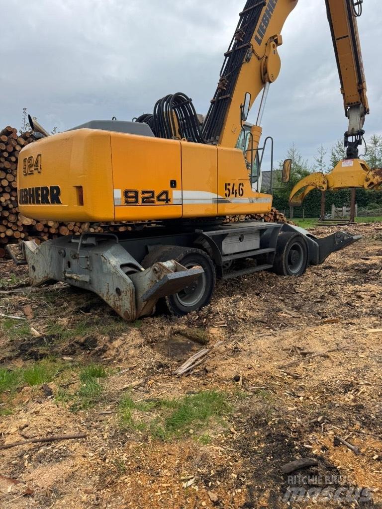 Liebherr 924 Autres équipements de chargement et de levage