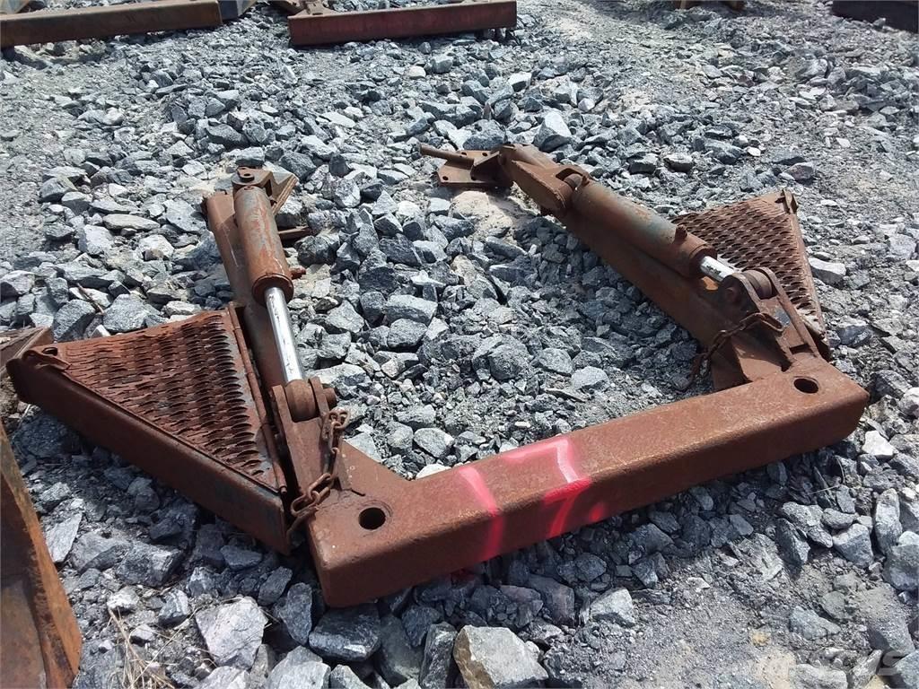  Schaktblad Fäste Autres accessoires pour matériel forestier