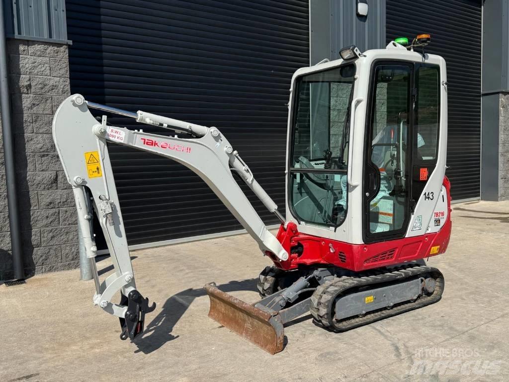 Takeuchi TB 216 Mini pelle < 7t