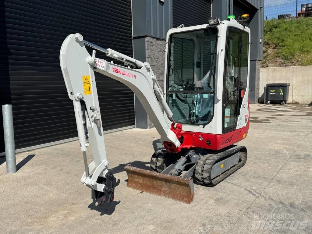 Takeuchi TB 216 Mini pelle < 7t