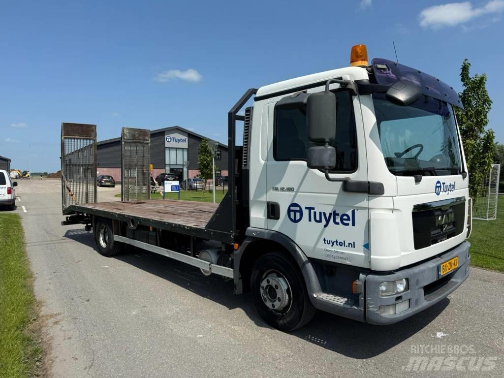 MAN TGL 12.180 Camion porte engin