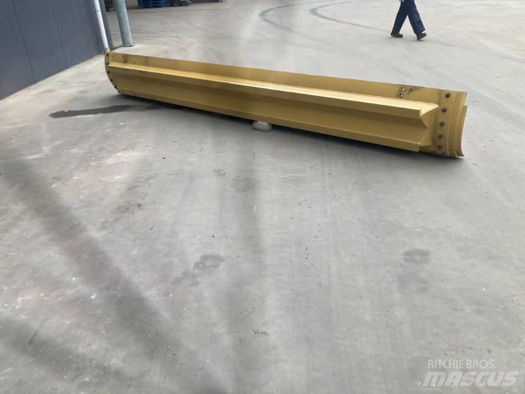 CAT 120M Moldboard Lame