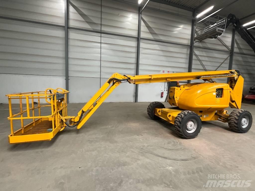 JLG 600 AJ Nacelles articulées