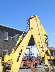 Komatsu WB97 Lanças Châssis et suspension