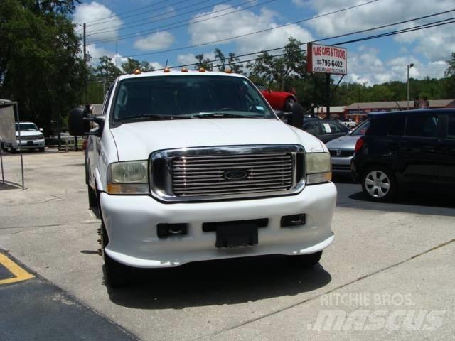 Ford F550 Camion plateau