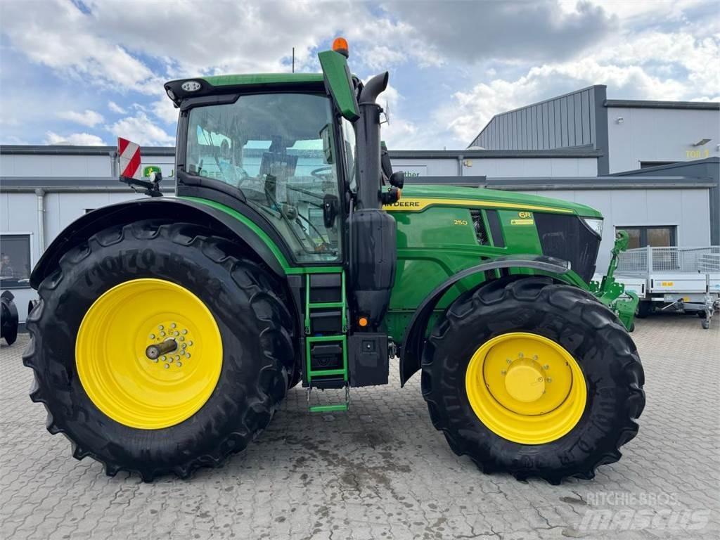 John Deere 6R 250 Tracteur