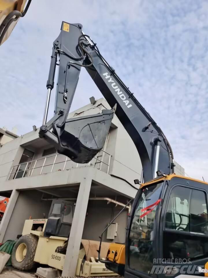 Hyundai 210w-9 Pelle sur pneus