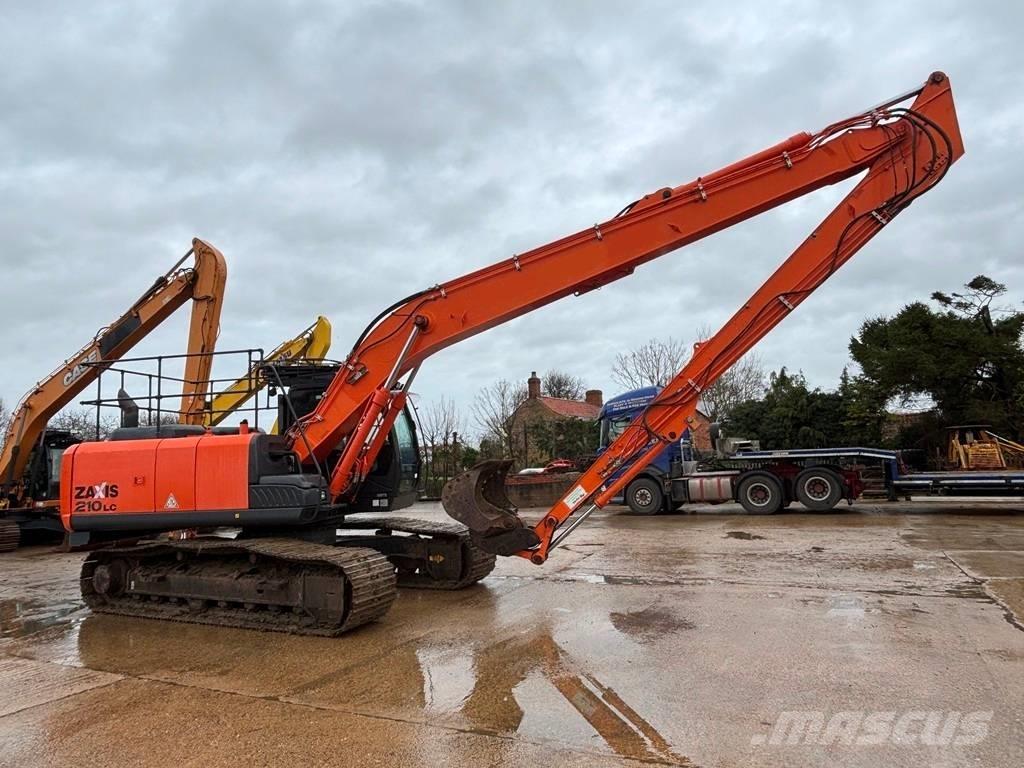 Hitachi ZX 210 LC-3 Pelle sur chenilles
