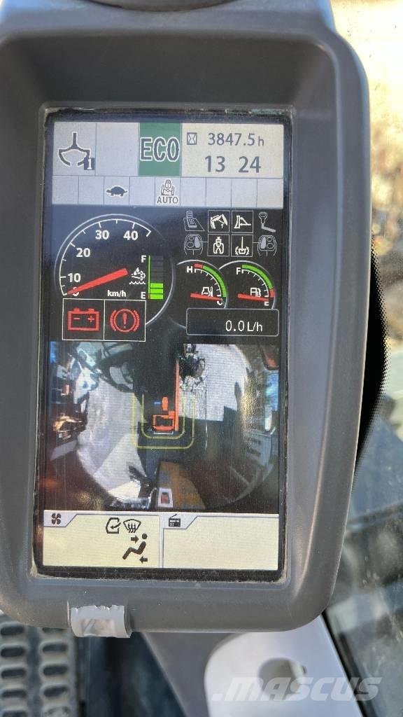 Hitachi ZX 145 W-6 Pelle sur pneus