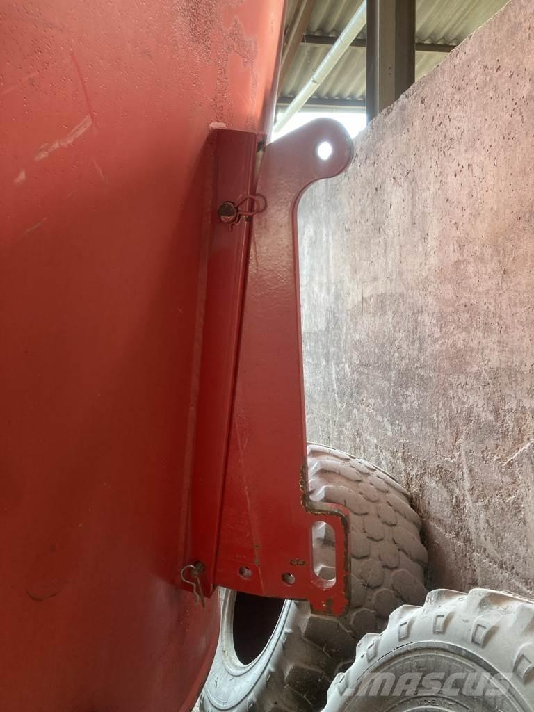 Trioliet AVM 24 Convoyeur d´aliments