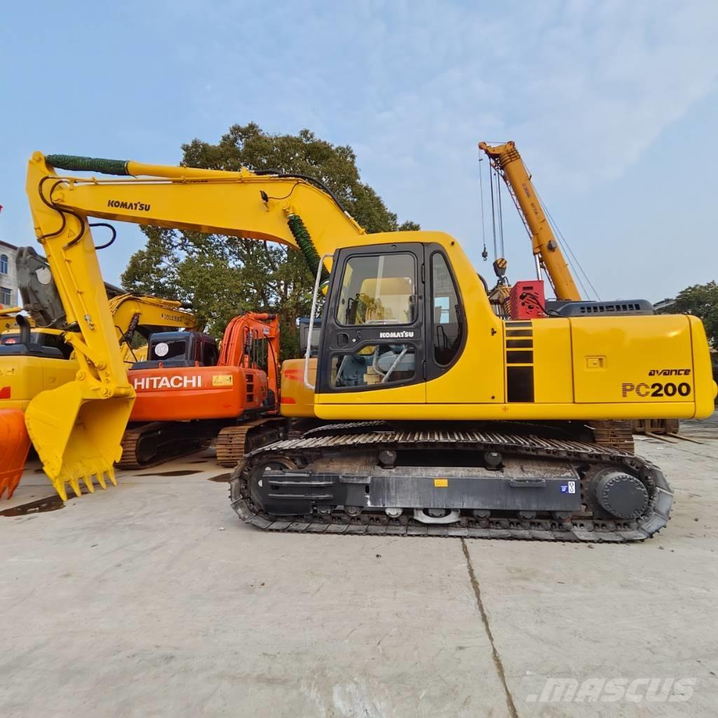 Komatsu PC 200-7 Pelle sur chenilles