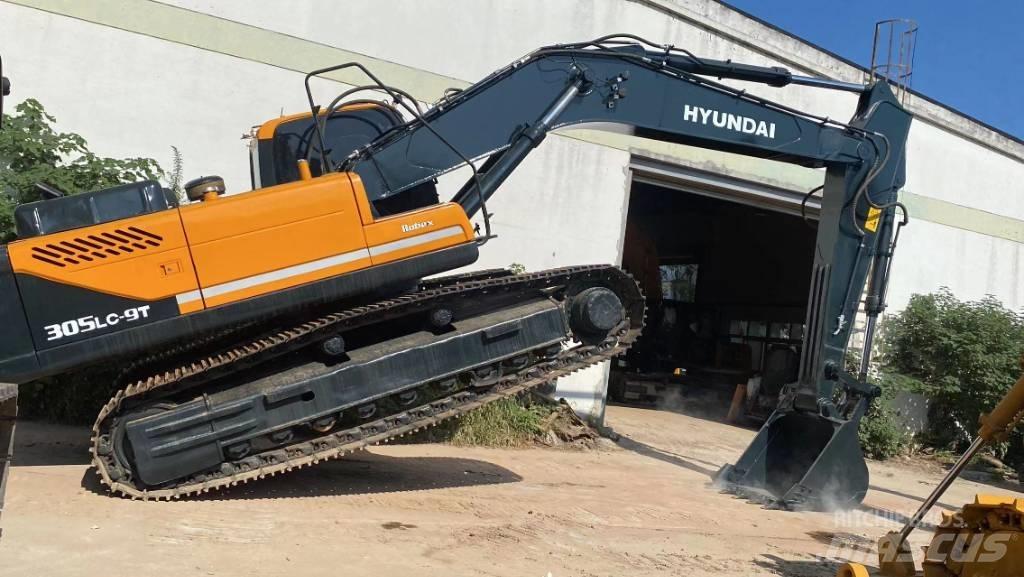 Hyundai 30 L-9 A Pelle sur chenilles