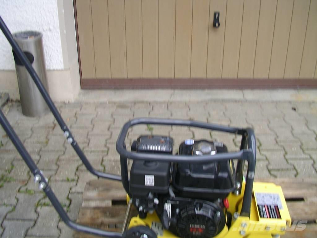 Bomag BVP 18/45 Plaque vibrante