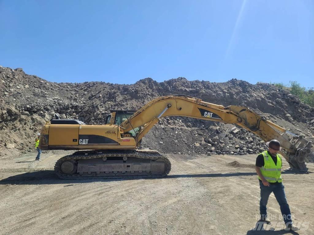 CAT 330 CL Pelle sur chenilles