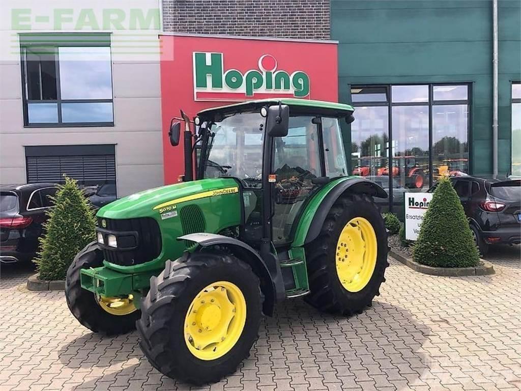 John Deere 5070 m Tracteur
