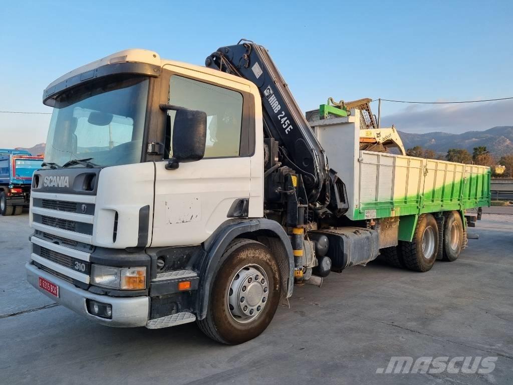 Scania P 94 GB Camion plateau ridelle avec grue