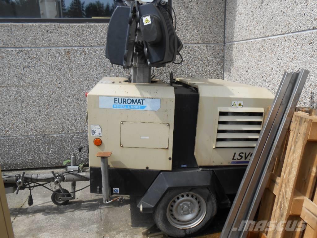 Doosan LSV9 Tour d'éclairage