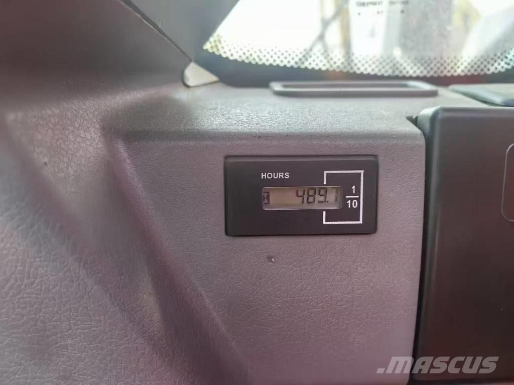 Doosan DX 225 LC Pelle sur chenilles