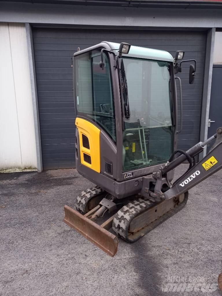 Volvo EC 15 Mini pelle < 7t