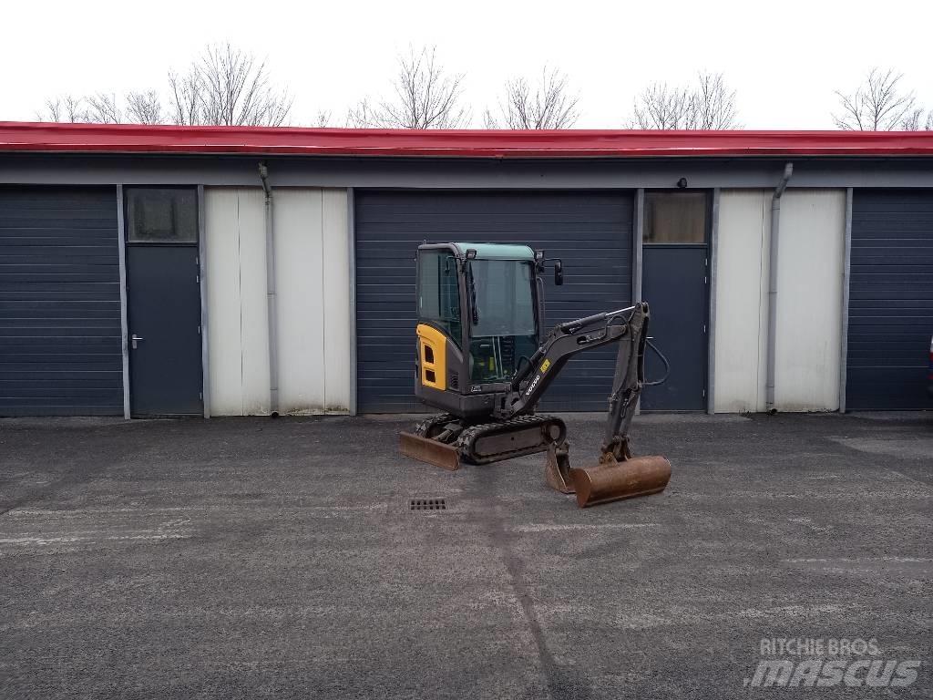 Volvo EC 15 Mini pelle < 7t