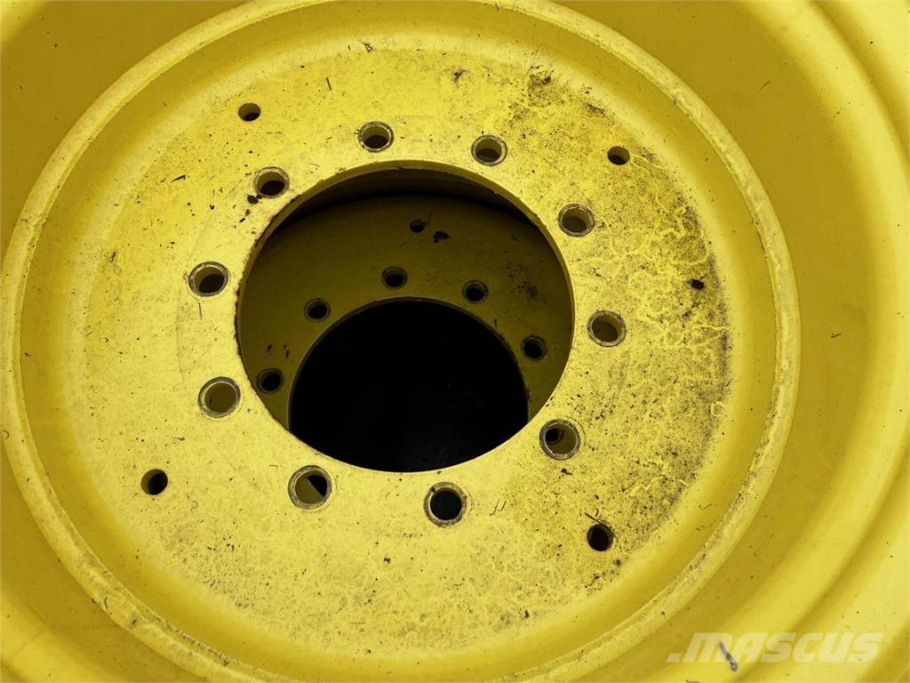 John Deere 15x28 Pneus, roues et jantes