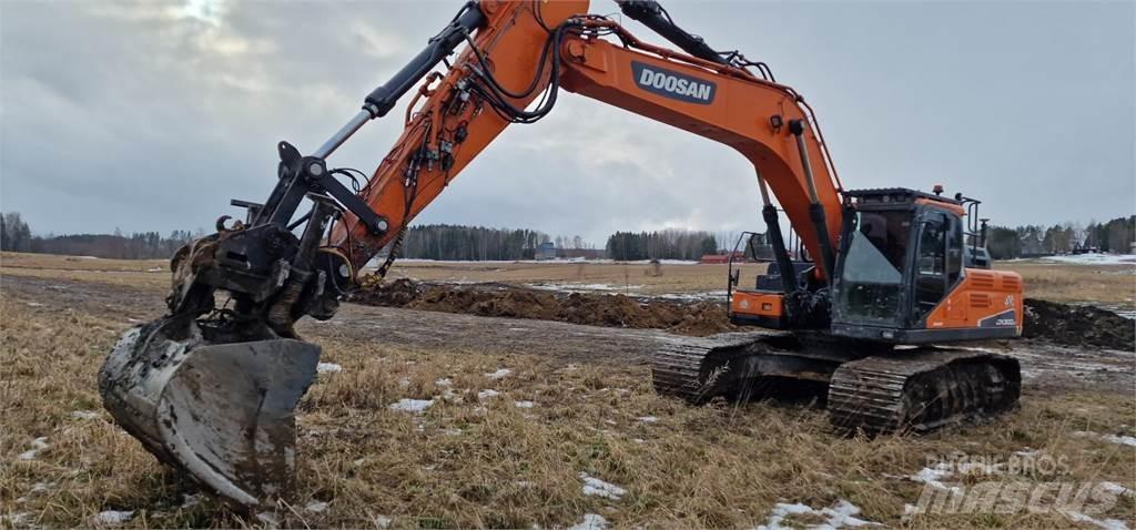 Doosan DX300 LC-5 Pelle sur chenilles