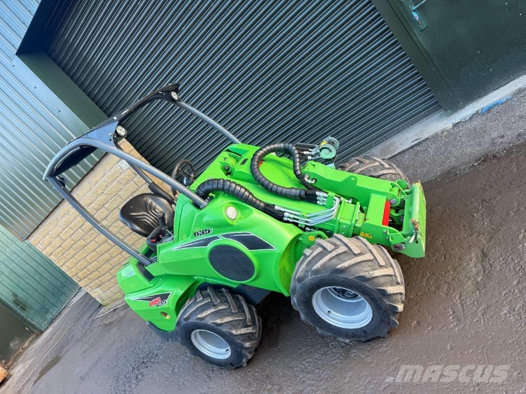 Avant 635 Chargeuse sur pneus