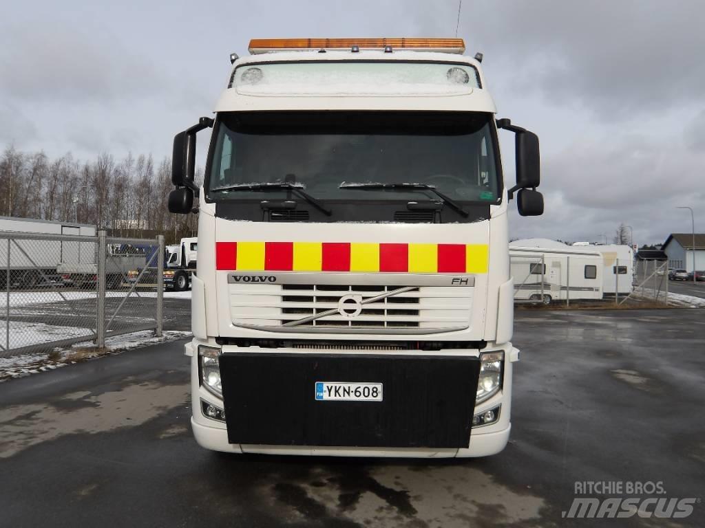 Volvo FH 13 6x2 Camion plateau ridelle avec grue