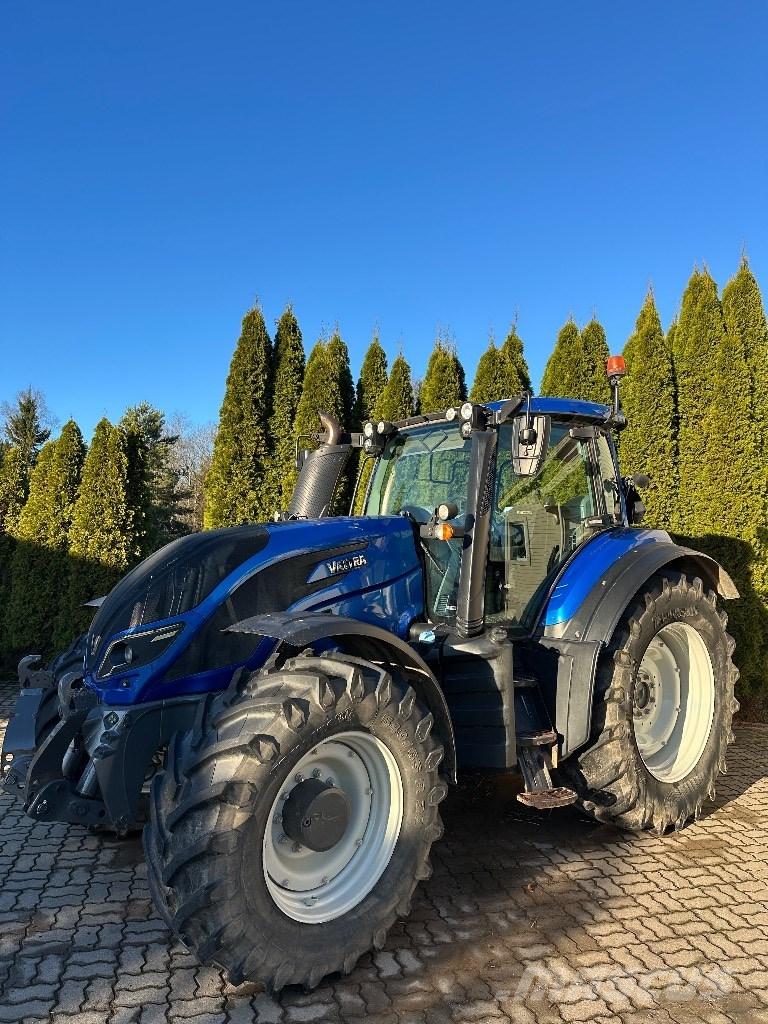 Valtra T234 VERSU Tracteur