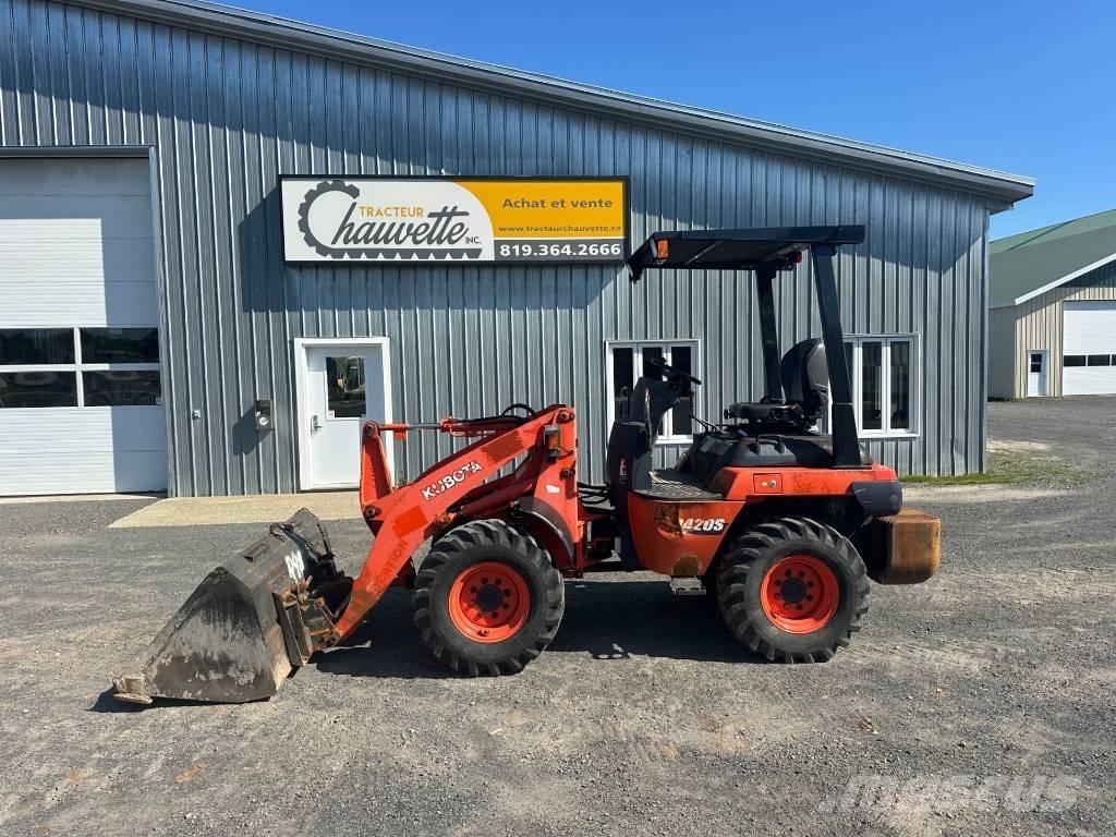 Kubota R 420 S Chargeuse sur pneus