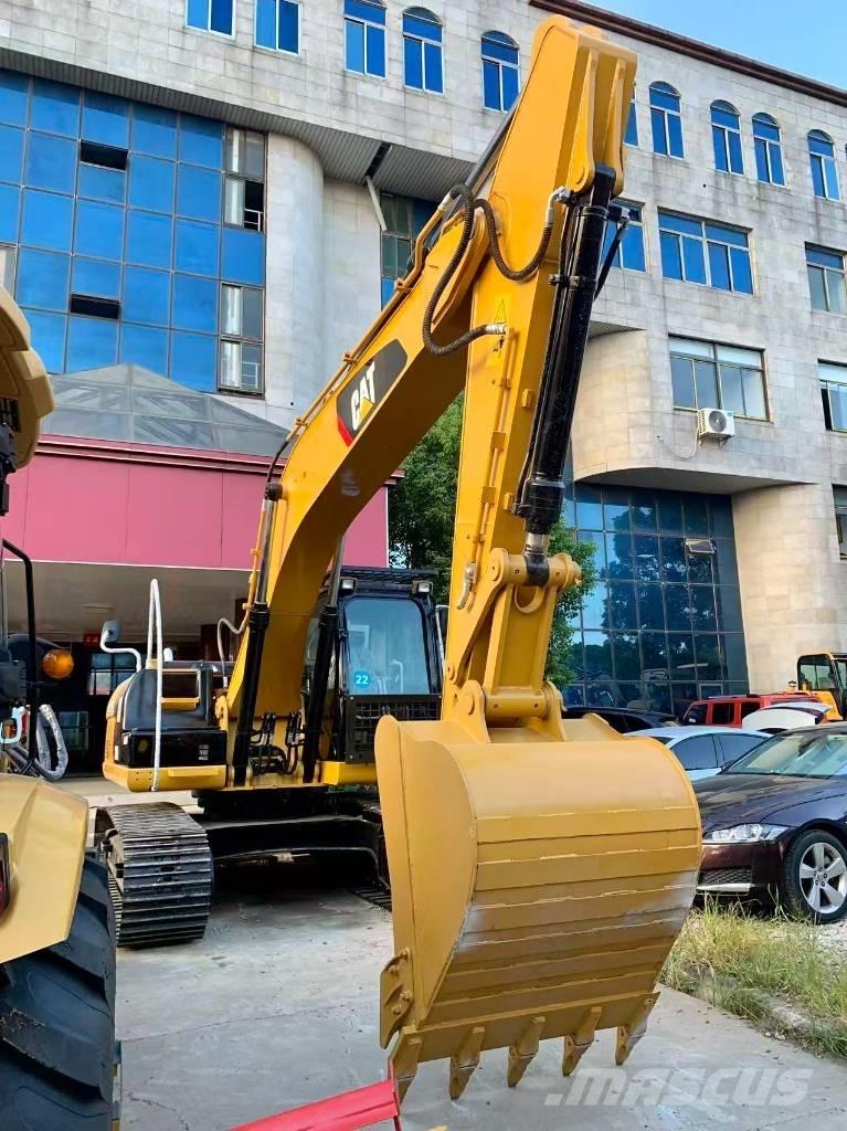 CAT 320 D Pelle sur chenilles