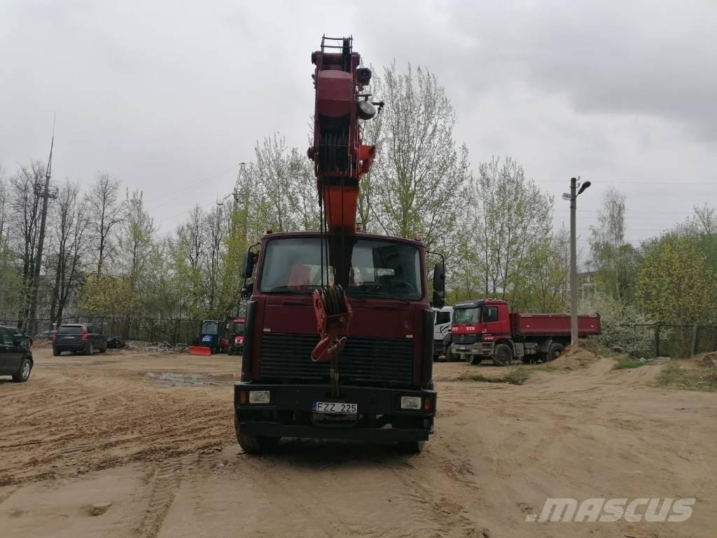  MAZ.   KS-3579 15t.//22m. Grues tout terrain