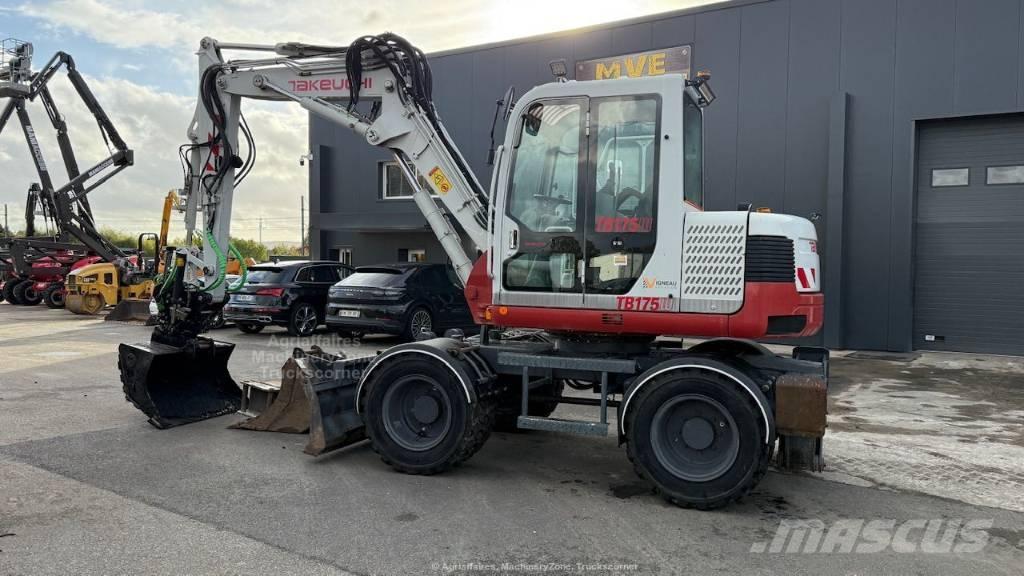 Takeuchi TB 175 W Pelle sur pneus