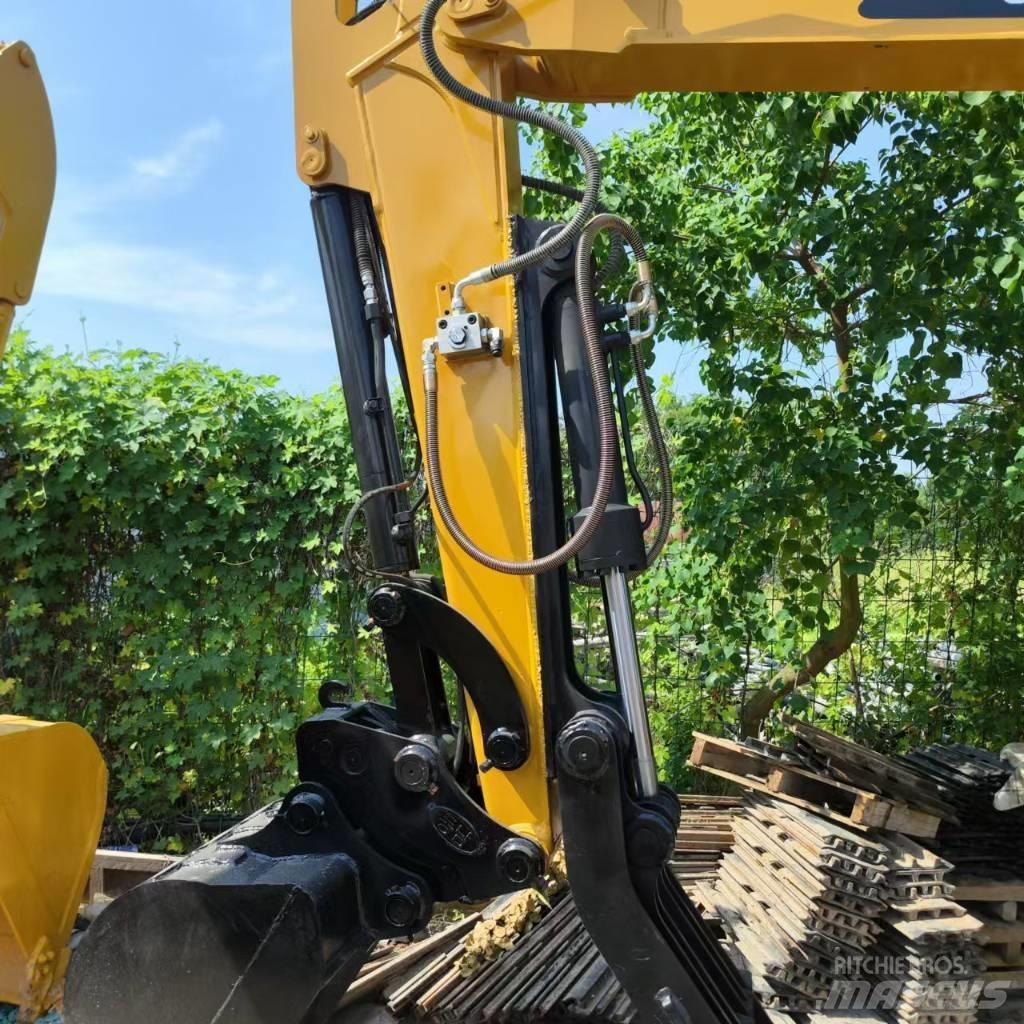 CAT 306 Pelle sur chenilles