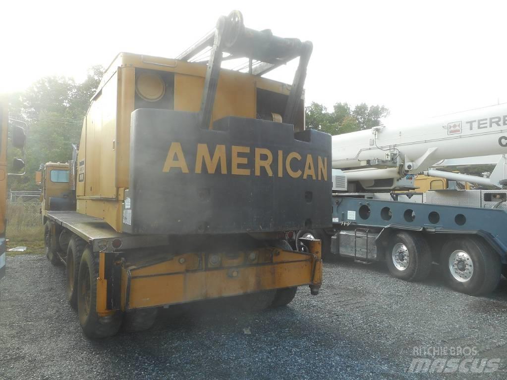 American 4450 Grues tout terrain
