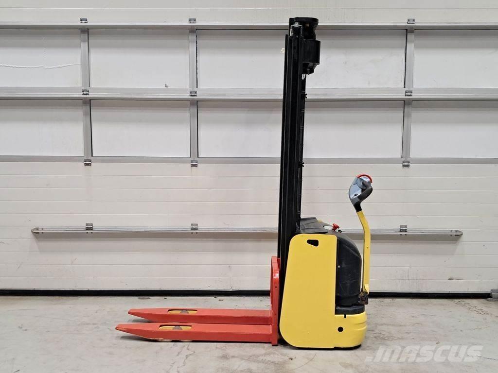 Hyster S1.0 AC Gerbeur accompagnant