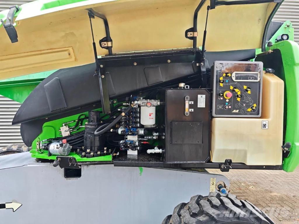 JLG 660 SJ Nacelles télescopiques