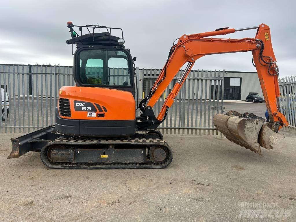 Doosan DX 63-3 Pelle sur chenilles