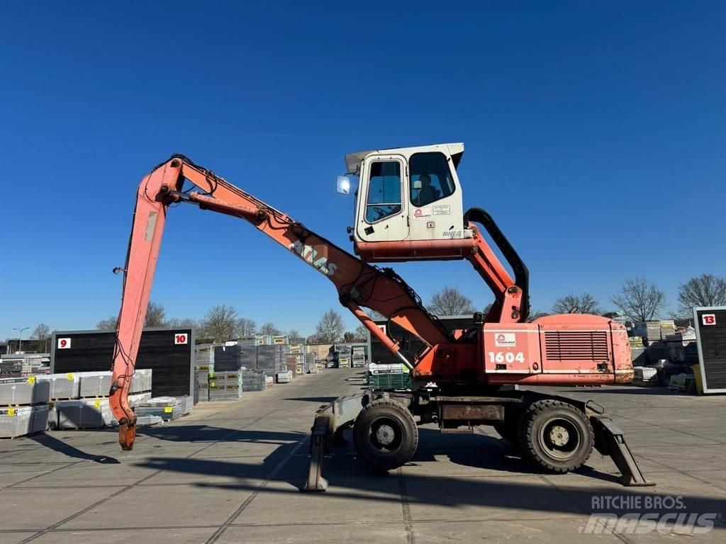 Atlas 1604 MI Pelle à déchets