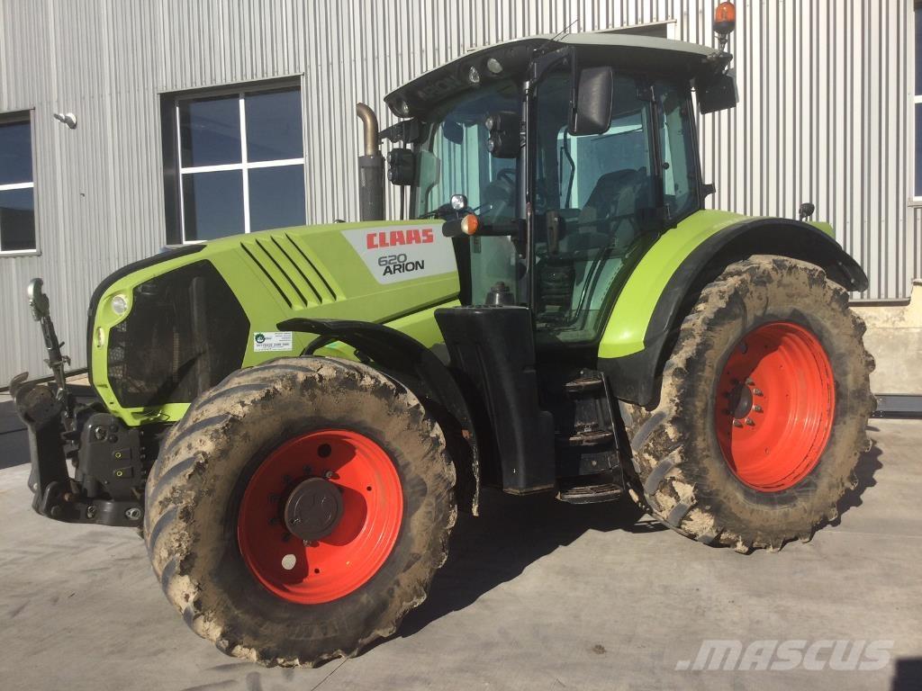 CLAAS ARION 620 Tracteur