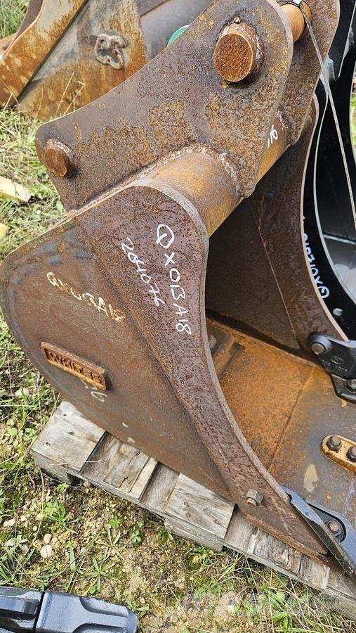 White Axe 45mm Godet