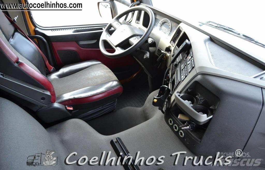 Volvo FM 330 Camion Fourgon