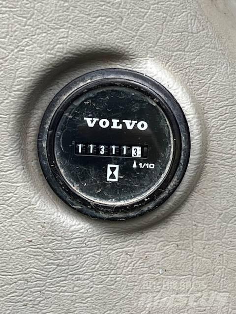 Volvo EC 220 D Pelle sur chenilles