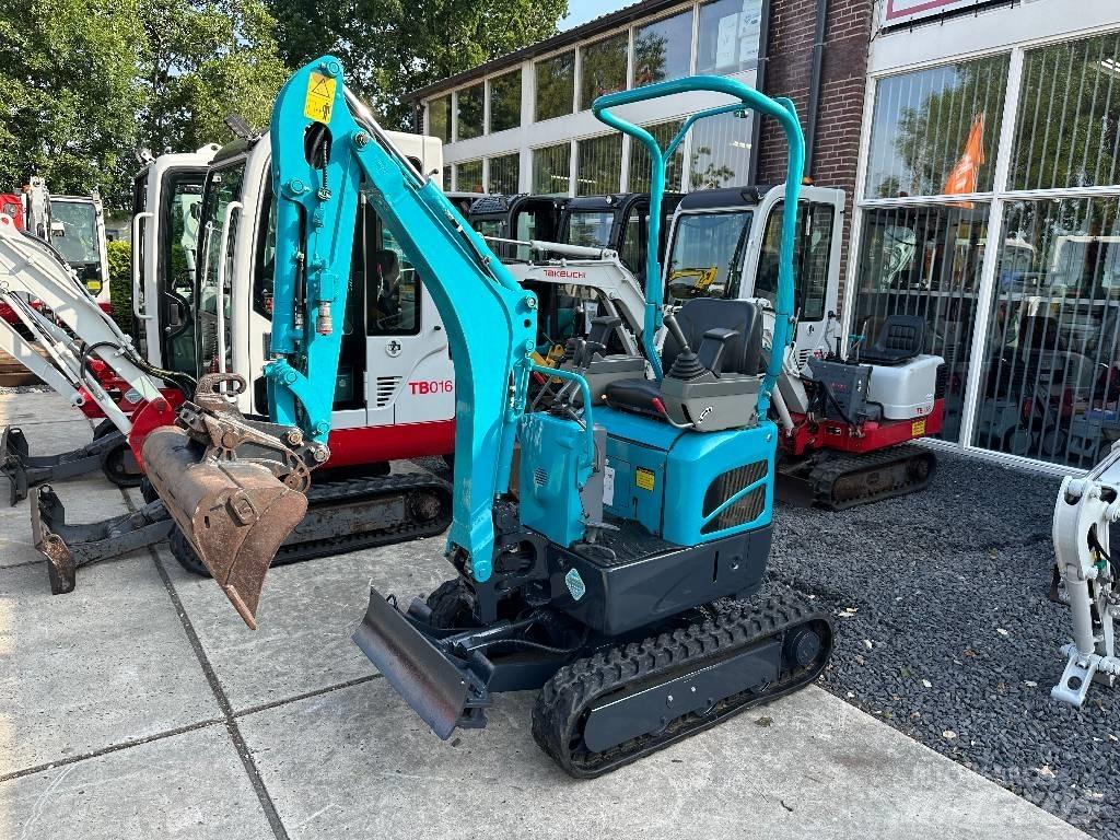 Takeuchi TB 210 Mini pelle < 7t