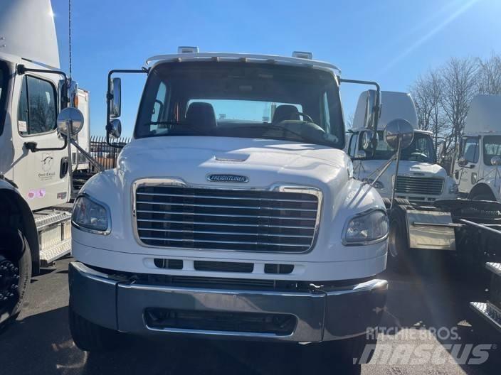 Freightliner M2 Tracteur routier